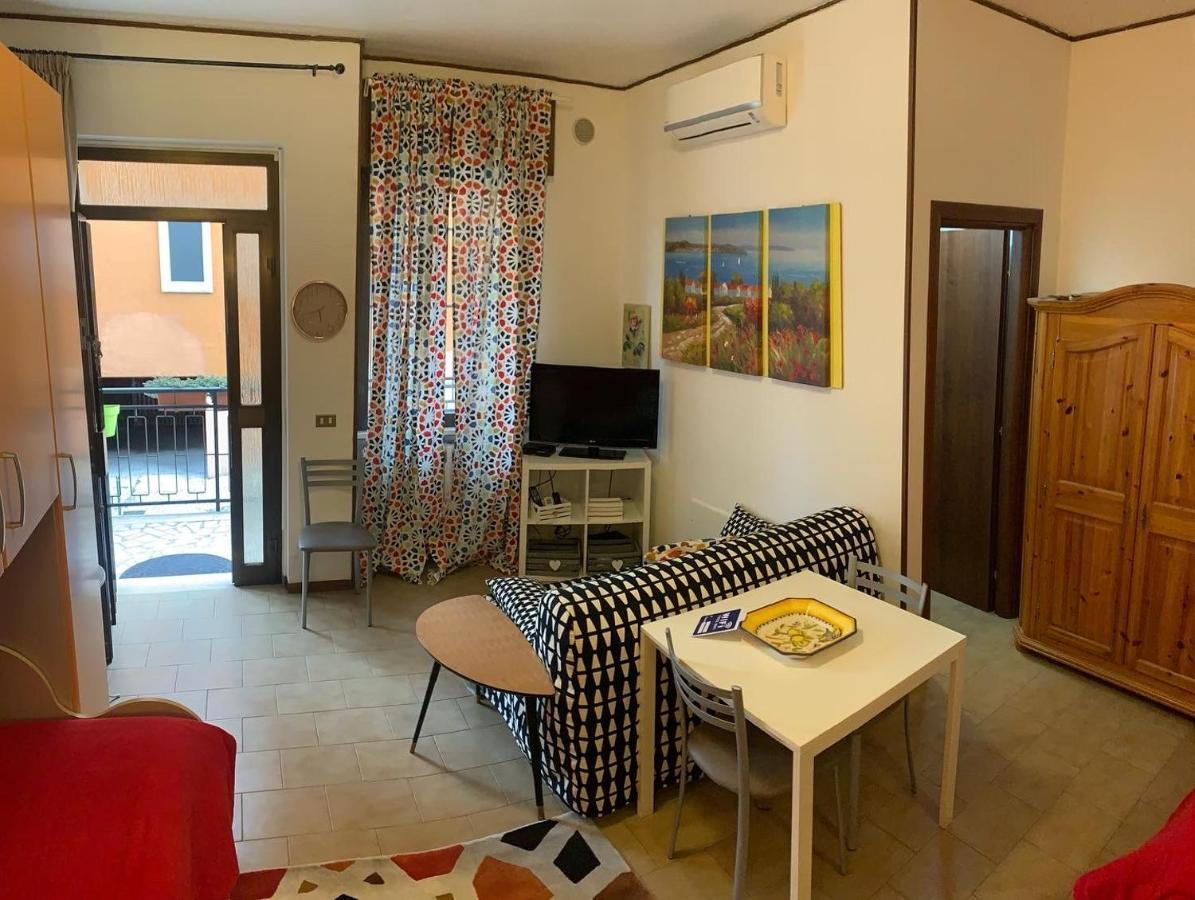 Appartamento Affitti Brevi Verona Colors/G.B. Rossi Friendly Екстер'єр фото