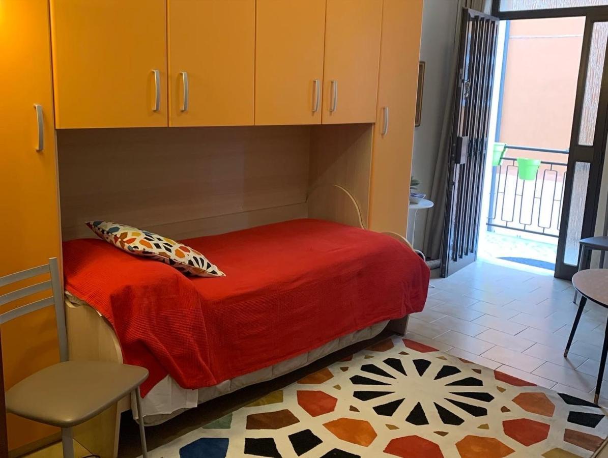 Appartamento Affitti Brevi Verona Colors/G.B. Rossi Friendly Екстер'єр фото